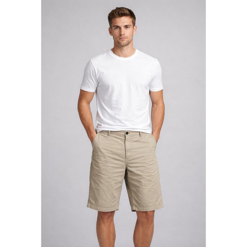 Howe Khaki Shorts Size 34 Plaid Lining Casual Summer Wear